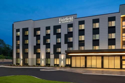 a rendering of the front of the hotel at night at Fairfield by Marriott Inn & Suites Lancaster in Lancaster