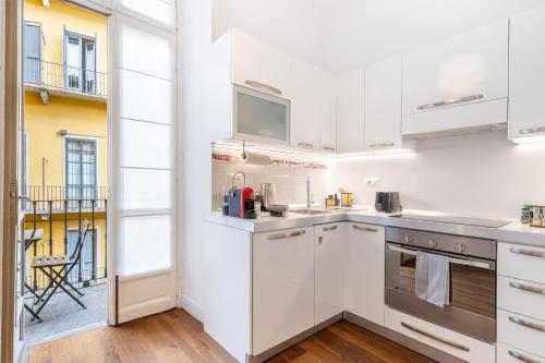 Domus San Carlo- Luxury apartment in Turin's heart photo 15