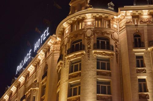 El edificio en el que está el hotel