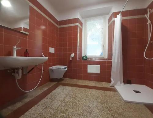 Ένα μπάνιο στο Reset perché no