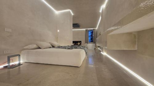 DUNE at Spanish Steps Luxury Apartment-Suite photo 56