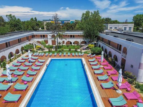 Gallery image of ibis Styles Venus in Venus