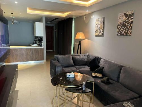 Posezení v ubytování Gold Crest Luxury Hotel Apartments DHA Phase 4 Lahore