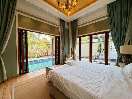 Ένα ή περισσότερα κρεβάτια σε δωμάτιο στο LanyiVilla