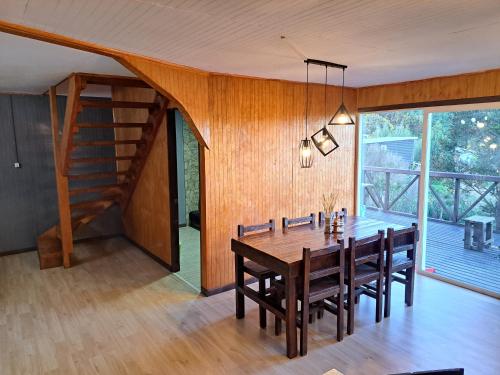 Фотография из галереи Cabaña Acogedora con Vista al Rio Valdivia, Niebla в городе Вальдивия