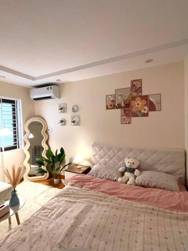 Ένα ή περισσότερα κρεβάτια σε δωμάτιο στο HAMA HOUSE Lạch Tray