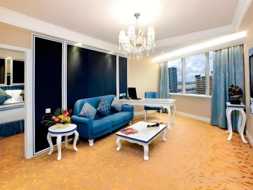 Gallery image of Emperor Hotel in Macau