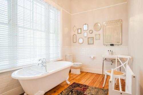 Ванная комната в Bonne Esperance Studio Apartments