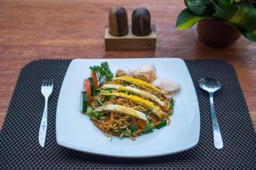 Φαγητό σε αυτός ο ξενώνας ή κάπου εκεί κοντά