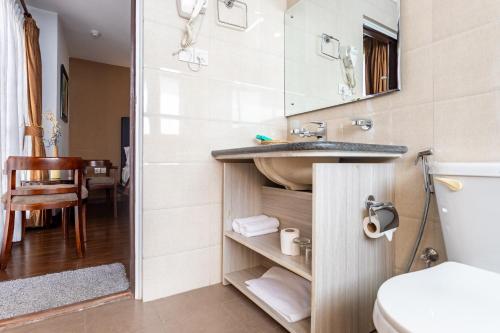 Koupelna v ubytování Suite Homes, Serviced Apartment Hotel