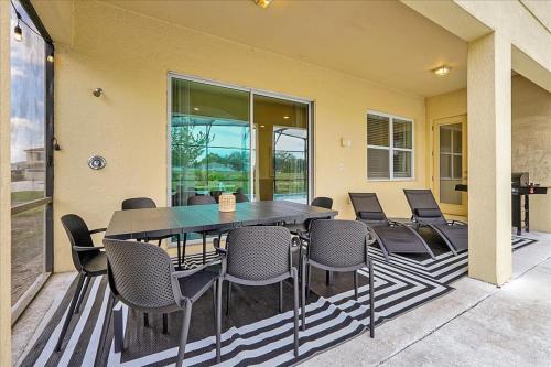 5414 OAKGRAIN CT DAVENPORT 12 BEDS photo 27