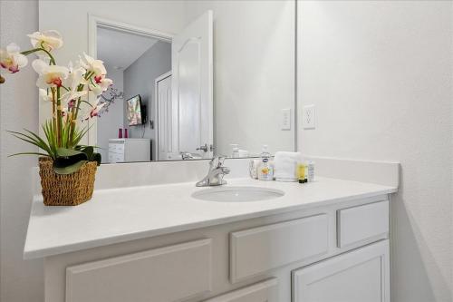 5414 OAKGRAIN CT DAVENPORT 12 BEDS photo 65