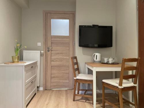 Sadržaji za pripremu kafe i čaja u objektu Apartamenty Delecta