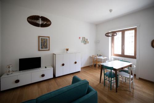 Two-room apartment 450 meters from Gelsomini M4