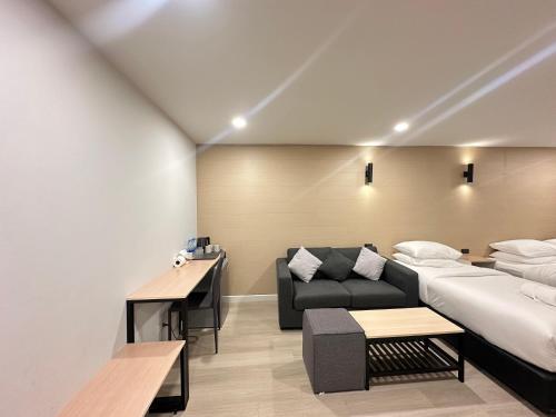 Ένα ή περισσότερα κρεβάτια σε δωμάτιο στο EbS Residence Chaweng