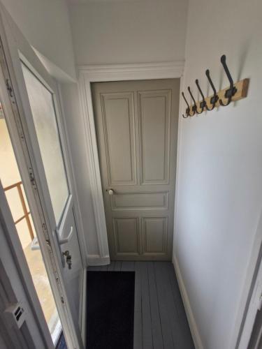 Gambar di galeri bagi Appartement F2 5B di Martres-de-Veyre