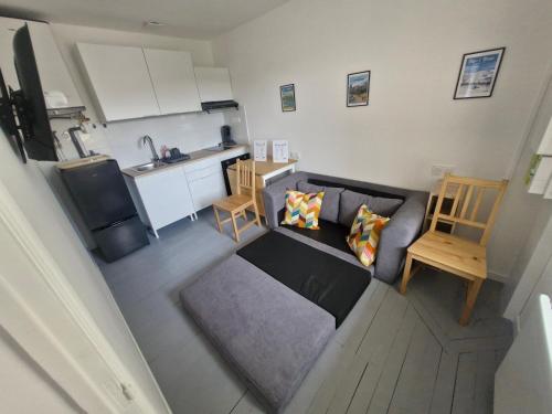 Dapur atau dapur kecil di Appartement F2 5B