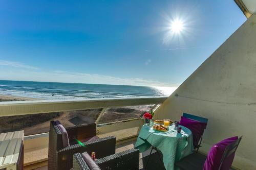 Blue beach AB 402 naturiste