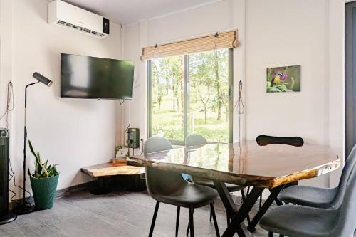 Gallery image of Pura Vidaville - Hikers Hideaway in El pilon