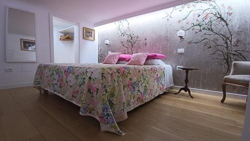 Una cama o camas en una habitación de Amanda's Suite