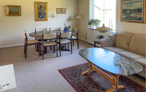 Ruang duduk di 3 Bedroom Gorgeous Home In Ulfborg