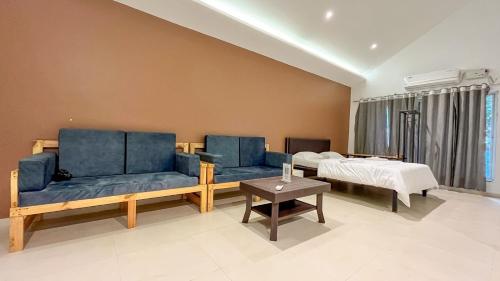 O zonă de relaxare la Jungle Resort Dandeli