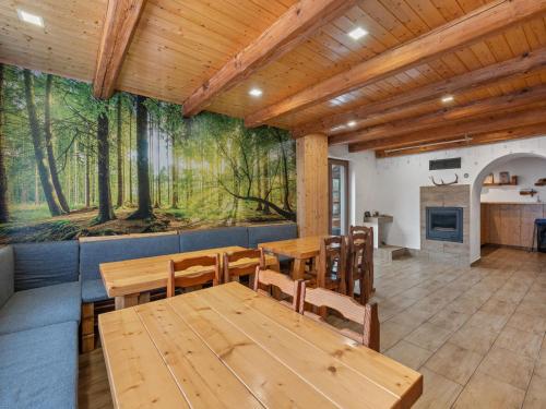 Kuchyň nebo kuchyňský kout v ubytování Chalet Horalka by Interhome