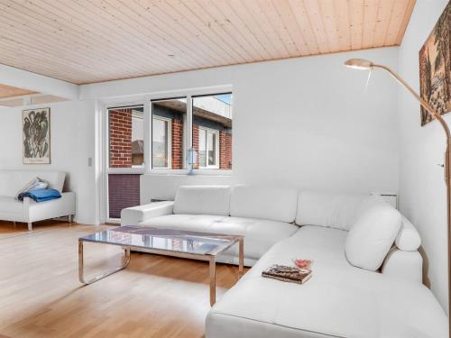 Χώρος καθιστικού στο Holiday Home Withulf - 500m to the fjord by Interhome