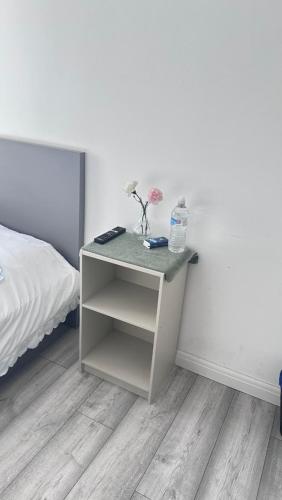 Postel nebo postele na pokoji v ubytování Aaby House in London