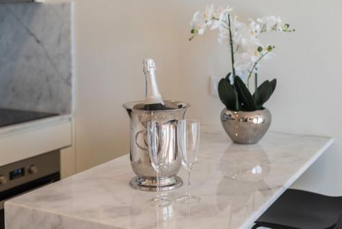 Luxury Style 3 with AC Downtown Porto near Metro