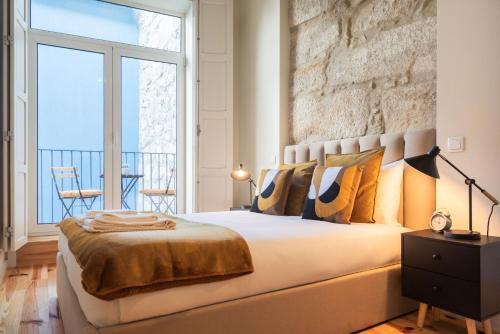 Luxury Style 2 with AC Downtown Porto near Metro