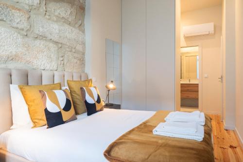Luxury Style 2 with AC Downtown Porto near Metro