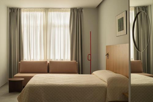 Athens Suite 104