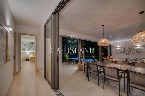 Gambar di galeri bagi Villa Metal House, Contemporary & Peaceful di Grand Gaube