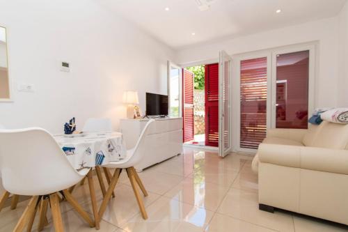 Apartment Dora Pag