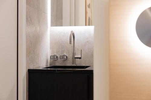La Suite - Voltaire II - 2 bedrooms with AC