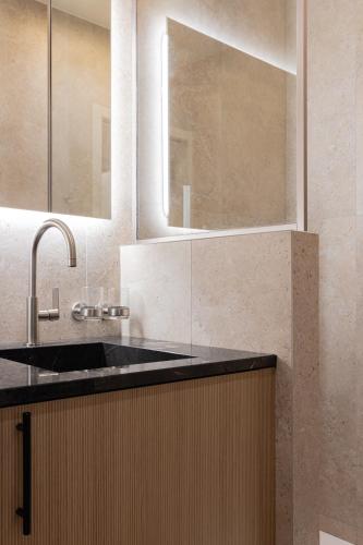 La Suite - Voltaire I - 1 bedroom with AC