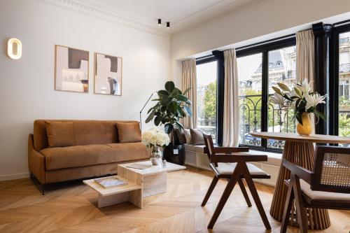 La Suite - Voltaire I - 1 bedroom with AC