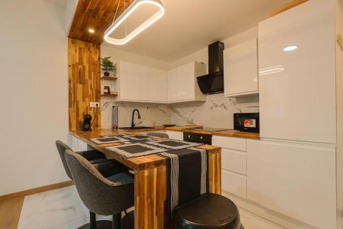 Comfortable apartment on Cours Julien