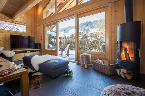 Chalet Jirishanca More Mountain Central Morzine