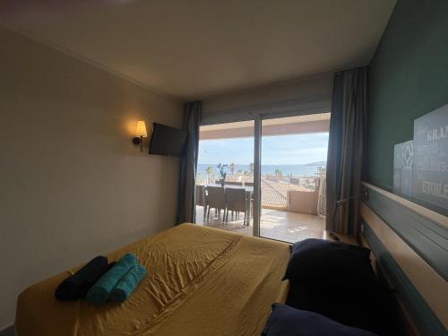 Magnifique vue mer avec piscine, Cap Hermes 410