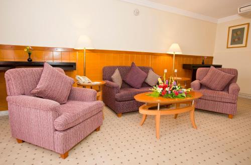 Posezení v ubytování Petra Guest House Hotel