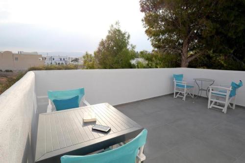 Μπαλκόνι ή βεράντα στο Nest & Rest Perissa