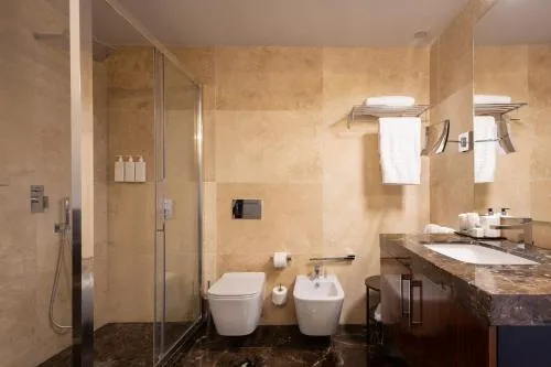 Donati Luxury Tower Suites photo 42