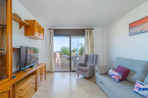 Apart-rent Apartamento Mirablau 0087 enfrente de la playa