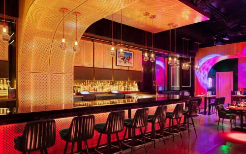Lounge atau bar di The Cosmopolitan Of Las Vegas