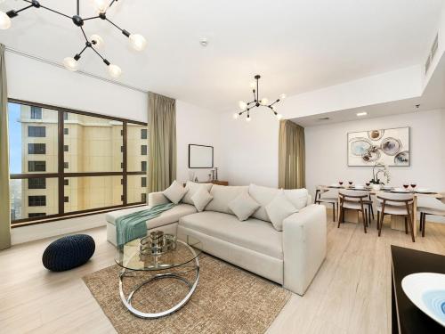 JBR Beachfront with Full Sea and Ain Dubai View