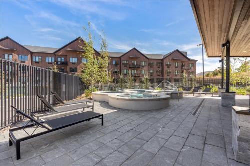 Fotografie z fotogalerie ubytování Walk to Deer Valley Resort Adjoining Condo Rooms v destinaci Cranmer