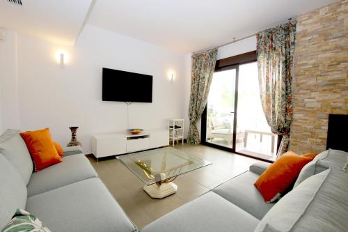 Estepona West Family Townhouse SALVADOR