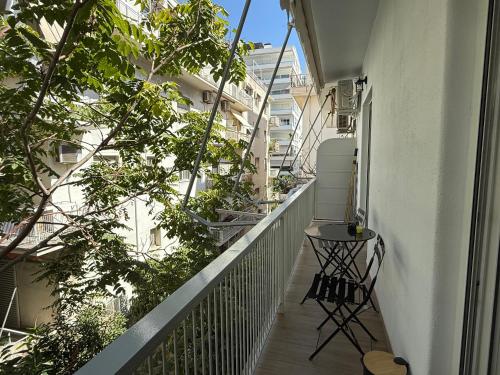 Solvy Poseidonos Beachfront Suite-Direct to Airport & City Center & Piraeus Port